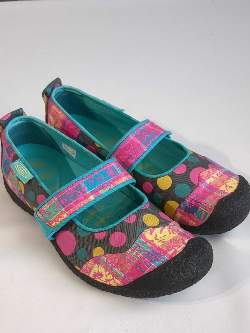 Women’s Teal and Pink Mary Jane Casual Shoes